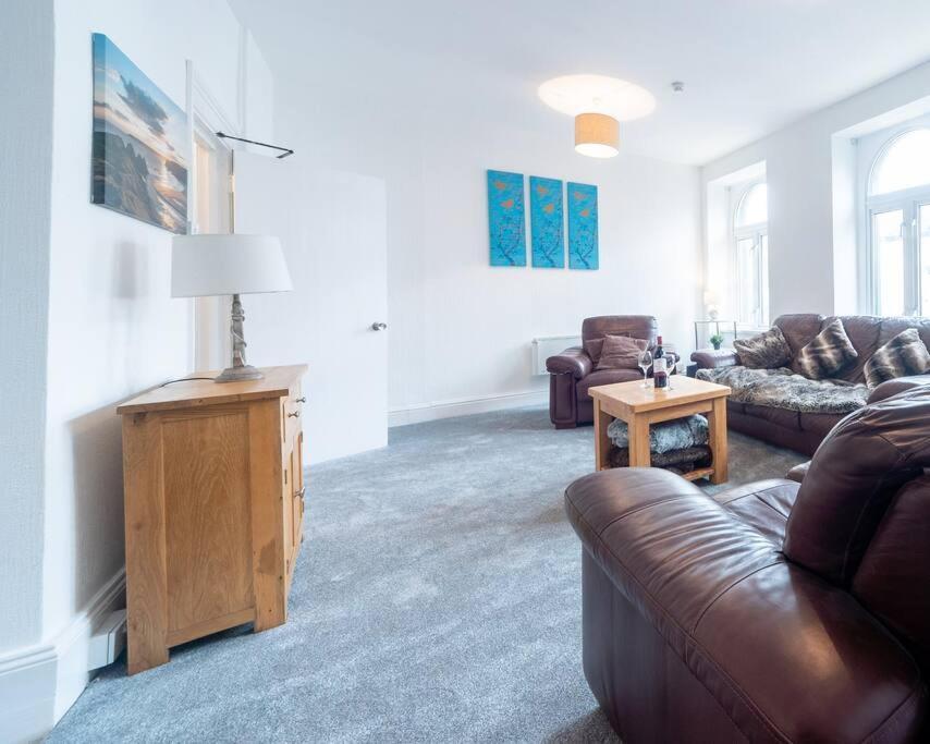 Mumbles View - Free Parking Oystermouth Exterior foto