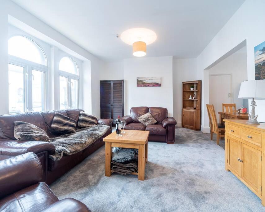 Mumbles View - Free Parking Oystermouth Exterior foto
